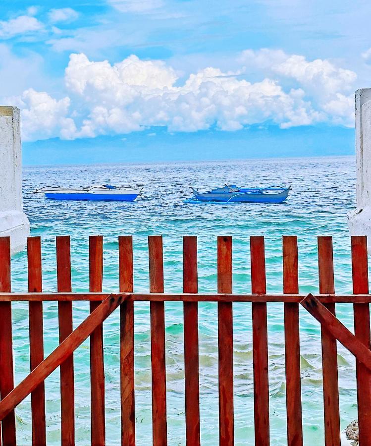Moana Beach House Moalboal Eksteriør bilde